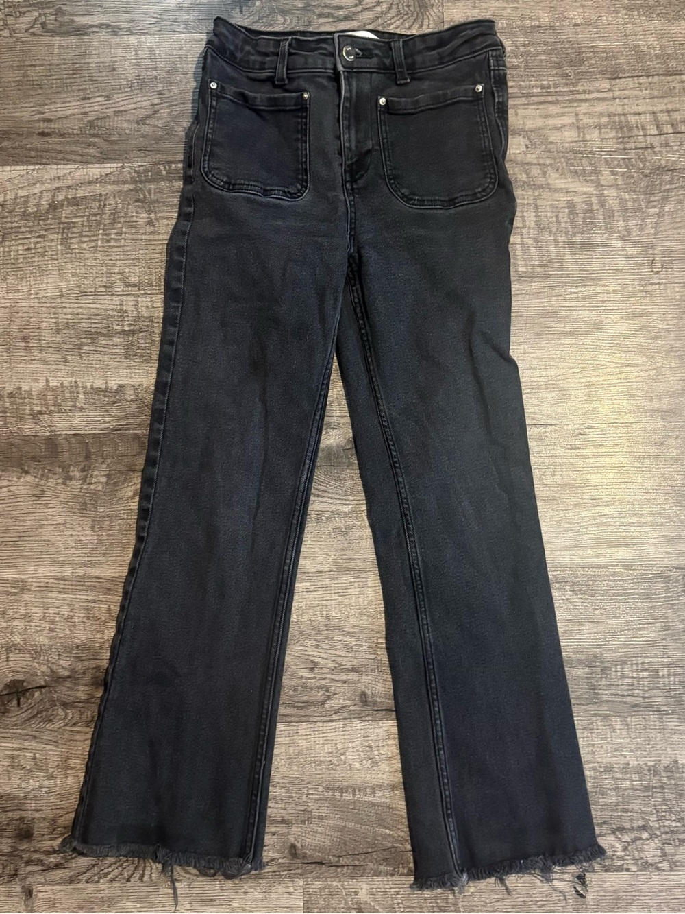 Zara Jeans Women’s 4 Black Raw Hem Denim